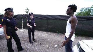 Naked police women planted weed to punish blowjob - 3 image