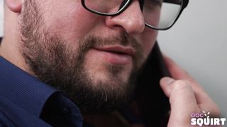 Attractive stunner enjoys first squirting orgasm with Doc - 2 image