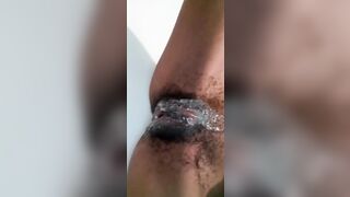 Close up Ebony play with her pussy in the bath until squirt - 13 image