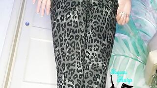 Cumming in my tight leggings - 3 image