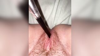 Making myself squirt with a makeup brush - 5 image