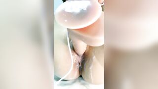 masturbation water cunt eruption white cream - 7 image