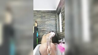 Horny in my bathtube | wet pussy squirt and creamy - 4 image