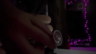 King tells me to masturbate - 9 image