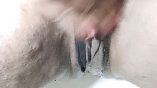 Quick squirt before bed - 12 image