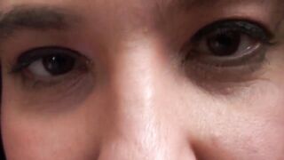 Bbw masturbates hairy pussy with toys - 2 image