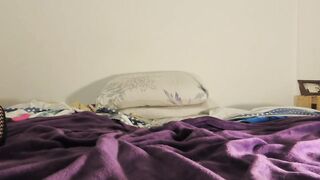 Lulipxp squirts with a plug on her ass - 12 image