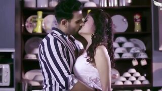 Indian hot beautiful cheating wife hardcore Indian webseries latest uncut - 2 image