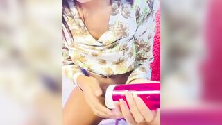 Caliente girl - 2 image