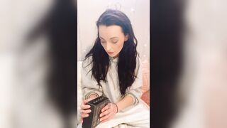 Eso Esmerelda TOY review solo milf  (Kaykupcake) - 2 image