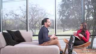 I finally got my psychology patient to fuck me in my office - 4 image