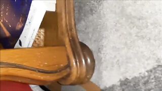 milf francaise squirt avec un vibro et un doigt dans le cul - 13 image