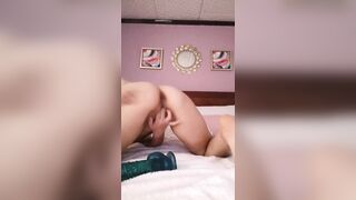 masturbandome para sacar mi leche