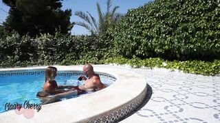 Voyeur cam sucking at the pool - 3 image