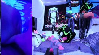 @SexyNeonKitty Puppy making Kitty Squirt with Hitachi on Chaturbate live show - 14 image