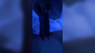 Amature fucks 8 inch dildo until she cums!!! - 11 image