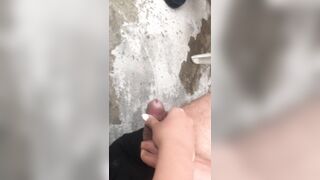 Pissing girl - 4 image