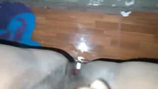 Ebony milf squirting