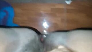 Ebony milf squirting - 2 image