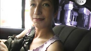 Erst im Auto mit dem Dildo dann gepisst - Leipziger sind richtig versaut - 2 image