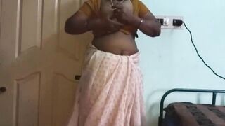 Hot Mallu Aunty Nude Selfie And Fingering For father in law - 6 image
