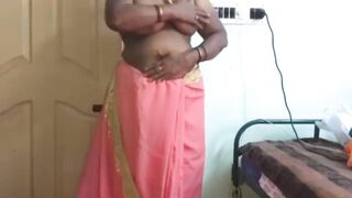 Horny Desi indian Mature Aunty Sex