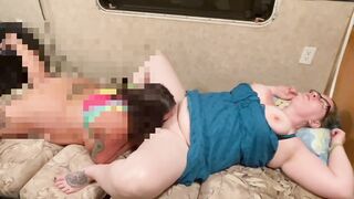 I love a woman who will worship my pussy - 7 image