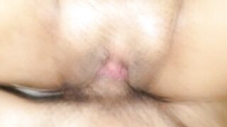 Fucking my inexperienced girlfriend without a condom, I end up in her little wet pussy (Creampie). I make her squirt while we fuck and record ourselves for XVIDEOS RED - 14 image