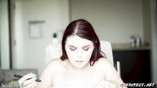 Screaming orgasm for Anastasia Rose - 6 image
