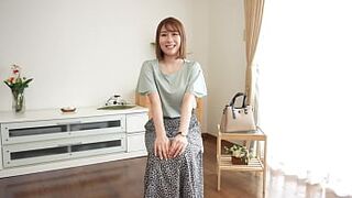 Married Woman's First Shooting Documentary Haruna Nishijima <with digest> - 1 image