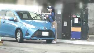 Part-time Girls Who Feel Their Faces Flushing While Serving Customers: Midsummer Shop Girls Creampie SP - 2 image