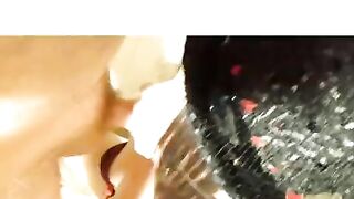 Moxxi plays with Bad Dragon Toys and gets chained up. Cosplay video - 9 image