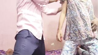 Dost ki step mother ke sath jam kar chudai ki chut se pani nikal diya - 4 image