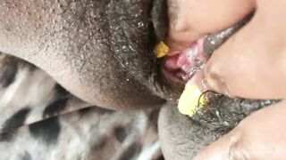 EXTREME CLOSEUP  SQUIRTING - 8 image