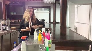 pompino in un bar al mio capo per un aumento di stipendio - 5 image