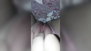 Sweet pink pussy squiting - 2 image