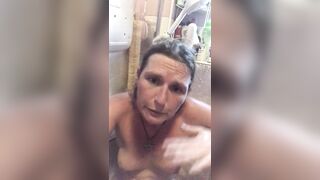 Rachel Wriggler takes the edge off after explaining how mega hot baths make her stupidly horny whilst in a mega hot bath - 5 image