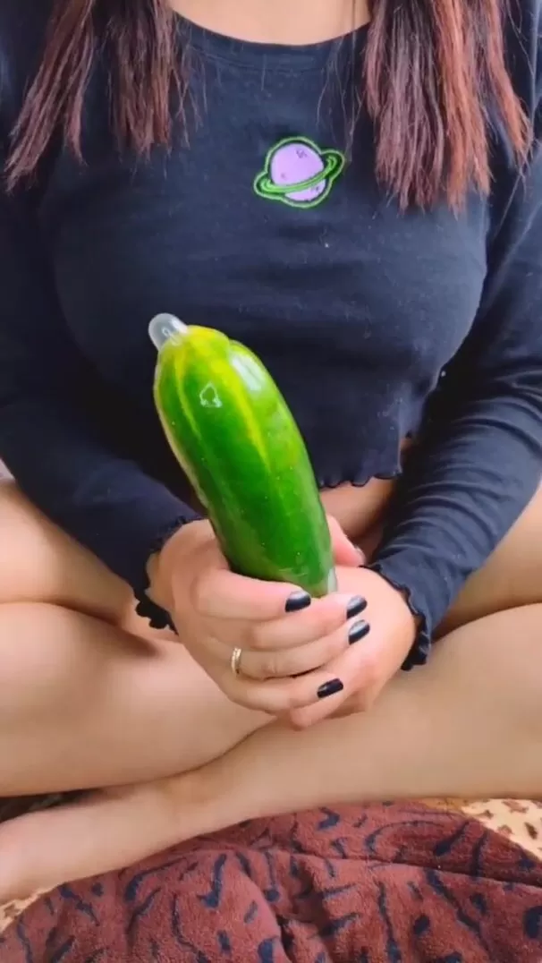 Masturbation with my huge cucumber watch online