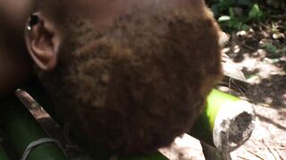 The King's petite wife sneaked into the bush to masturbate and hunt for dick - 9 image