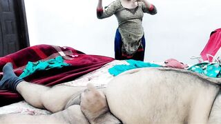 Indian Big Ass Stepsister Changing Clothes In Front Of Her Stepbrother While He Flashing Dick To Her With Hindi Audio - 5 image