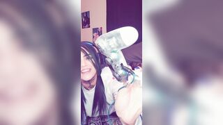 Teen Fucks Gaming Controller Till She Squirts