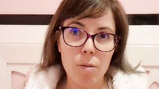 Evita Camila tiene el clitoris grande - 13 image