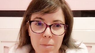 Evita Camila tiene el clitoris grande - 14 image