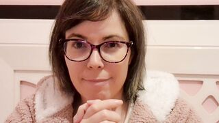 Evita Camila tiene el clitoris grande - 4 image