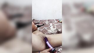 Colombian whore masturbates with her dildo until  cums - 7 image