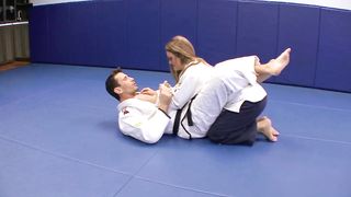 Ich lass mir vom Judo Lehrer schoen ins Gesicht spritzen - 1 image