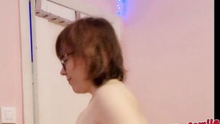 Evita Camila squirts and squirts - 5 image