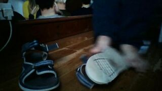 shoeplay in flip flops - 15 image