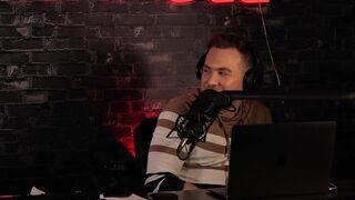 She sells farts in a Jar - 10 image