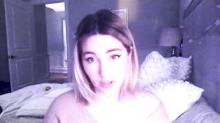 She sells farts in a Jar - 15 image